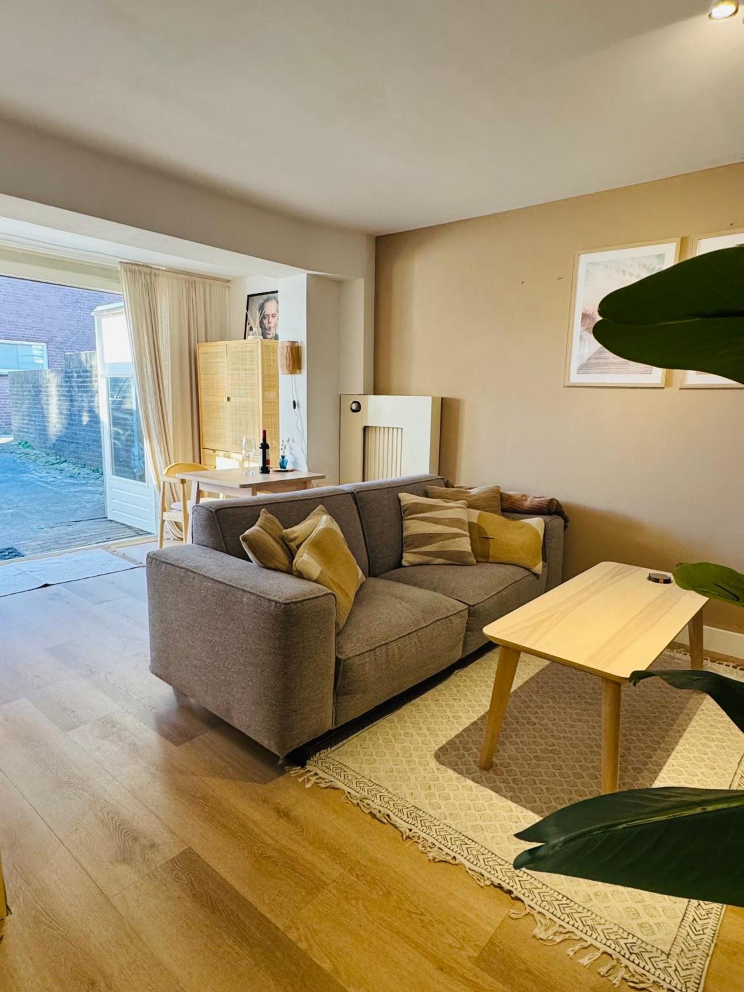 Hello Noordwijk - Souterrain Hoogwakersbosstraat 6 Apartment Exterior foto